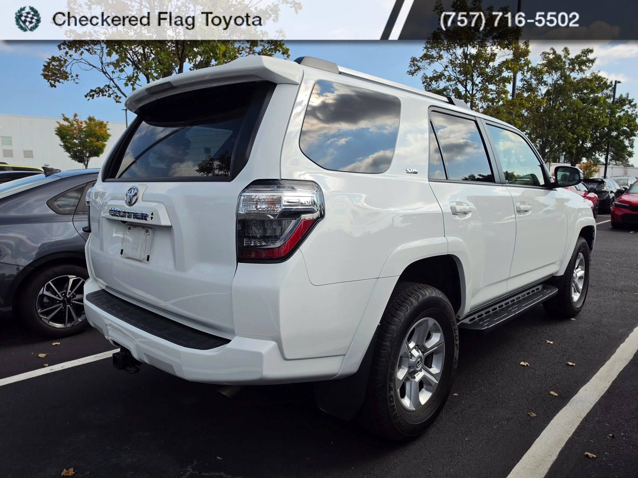 Used 2024 Ice Cap Toyota SR5 Premium image 6