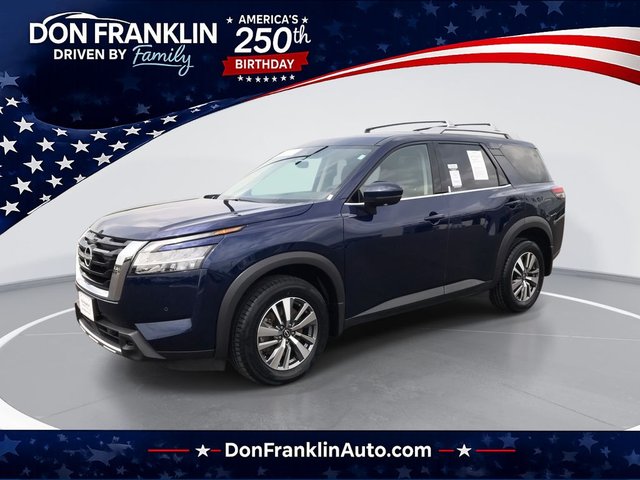 2023 Nissan Pathfinder SL