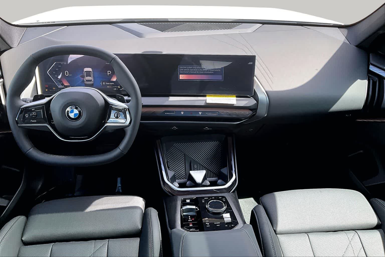 New 2026 Alpine White BMW 30 xDrive image 5