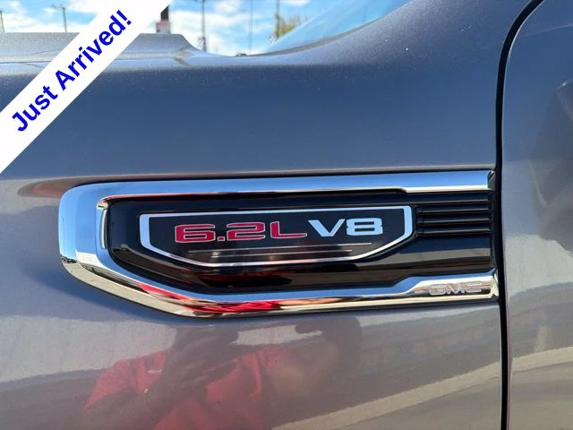 Used 2022 Gray GMC Denali image 12
