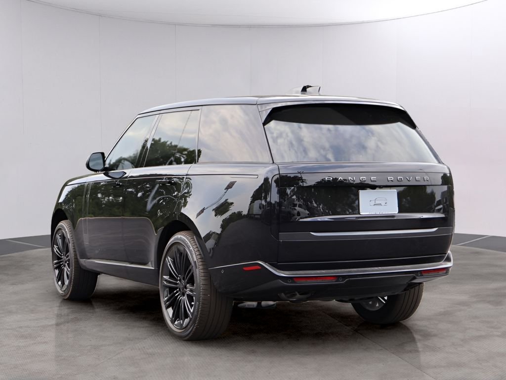 New 2026 Santorini Black Land Rover SE image 5