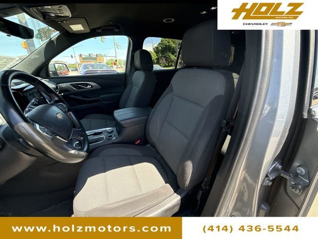 Certified Used 2023 Sterling Gray Metallic Chevrolet LT Cloth image 18