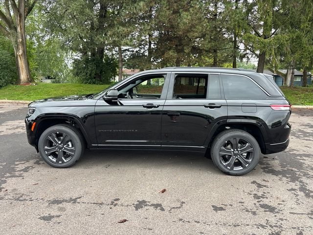New 2027 High Gloss Black Jeep Limited Reserve image 7