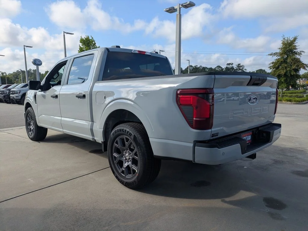New 2026 Avalanche Ford STX image 6