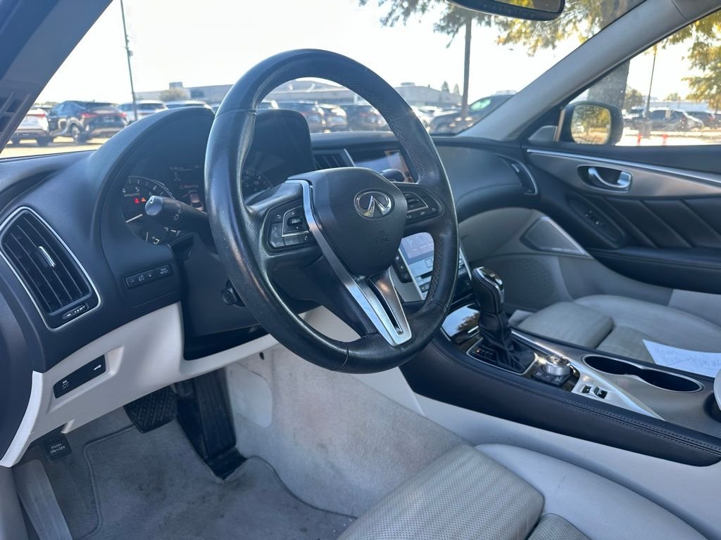 2020 Infiniti Q50 Sport photo 2