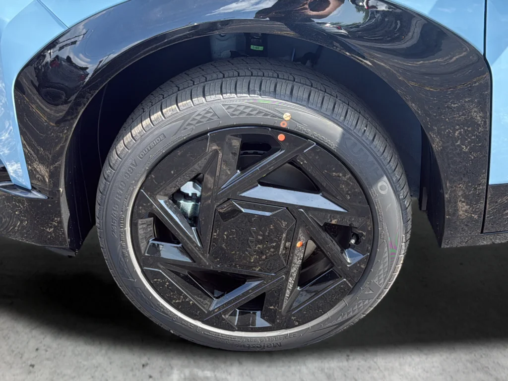 New 2027 Frost Blue Kia X-Line SX image 9