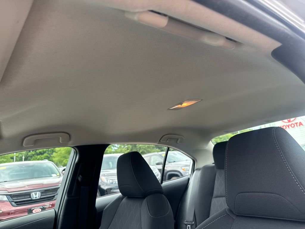 Used 2020 Silver Toyota LE image 15