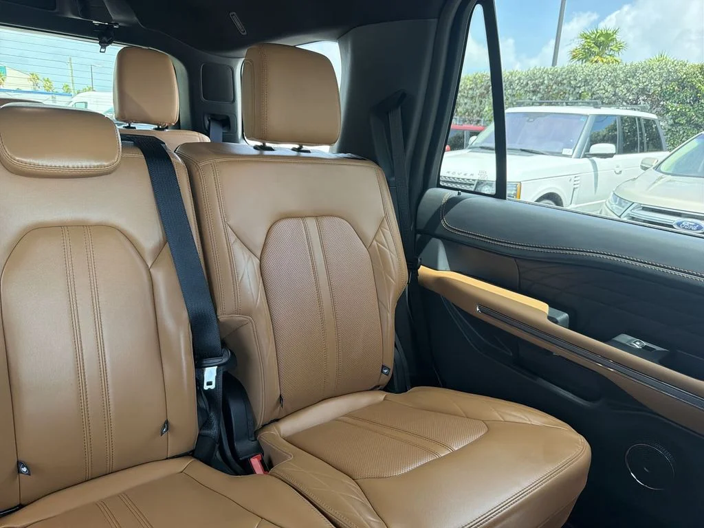 Used 2024 White Ford Platinum image 14