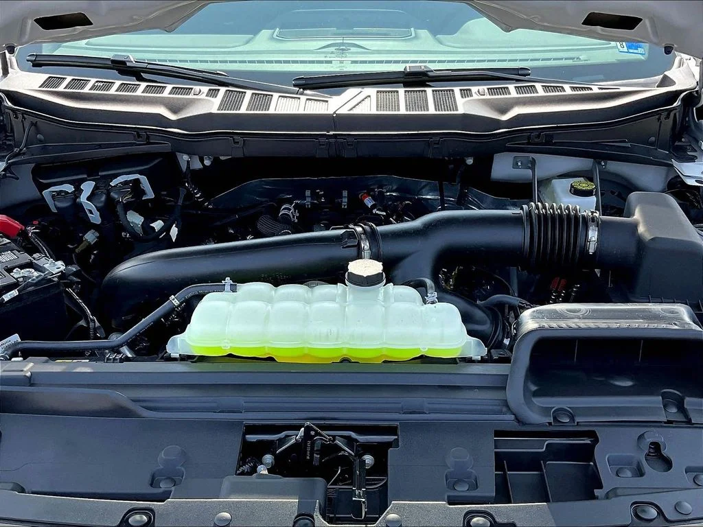 New 2026 Avalanche Ford Lariat® image 12