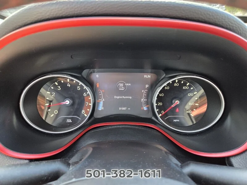 Used 2021 White Clearcoat JEEP TRAILHAWK 4X4 image 30