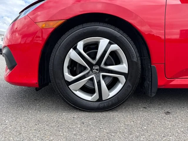 Used 2018 Rallye Red Honda LX image 28