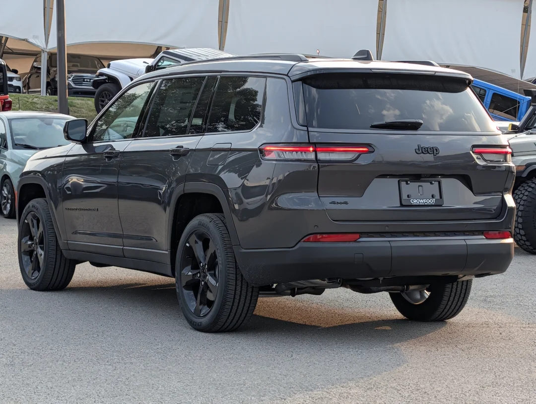 New 2026 Grey Jeep Altitude - - 20 Gloss Black Wheels - Capri Leatherette/Suede - Remote Start - Altitude Pkg & More! image 6