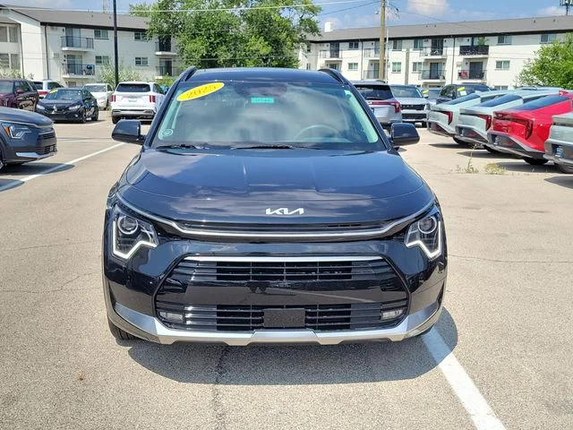 New 2025 Aurora Black Pearl Kia EX Touring image 8