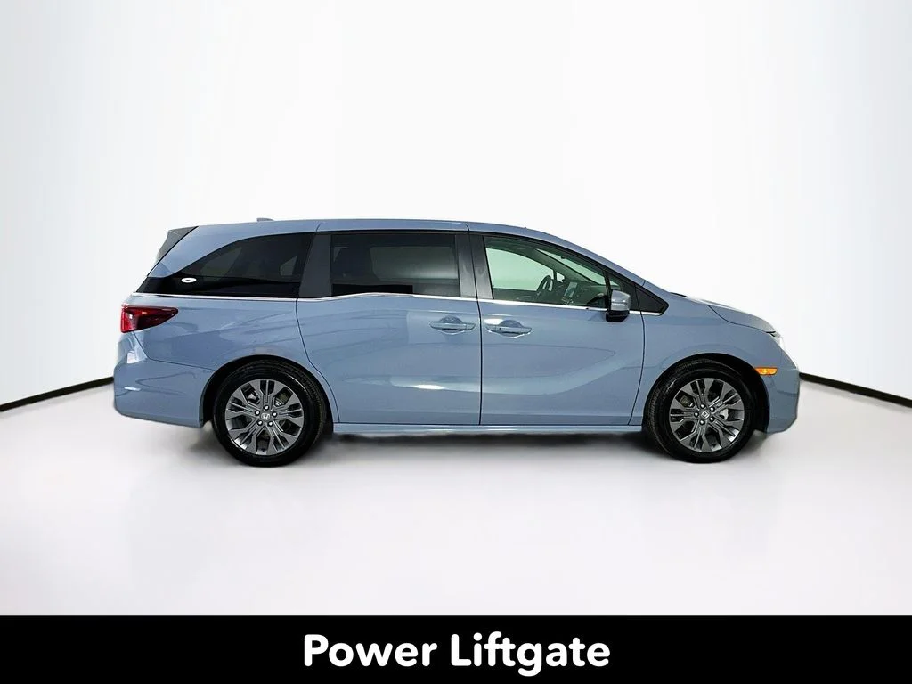 Certified Used 2026 Sonic Gray Pearl Honda Touring image 9