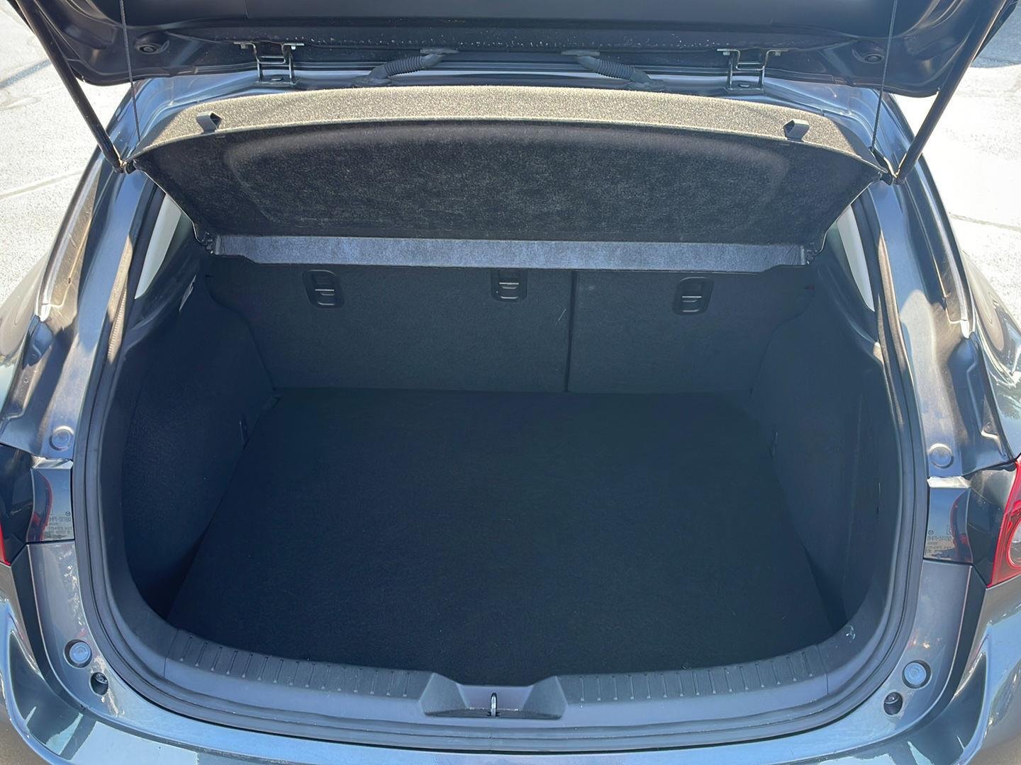 Used 2016 Meteor Gray Mica Mazda i Sport image 27