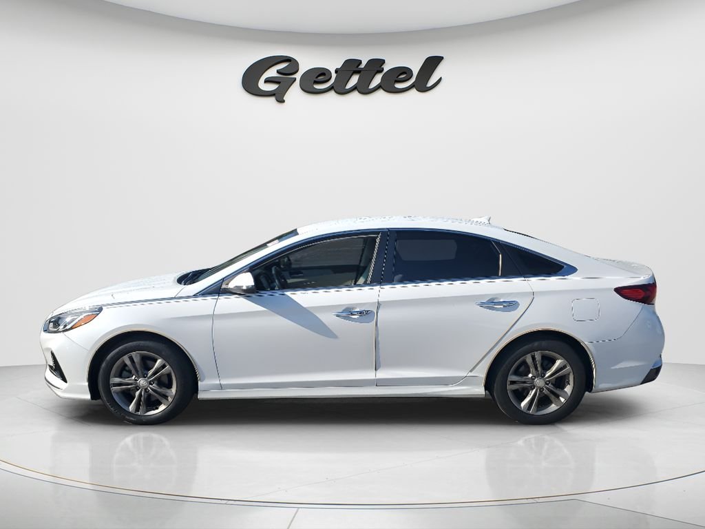 Used 2018 White Hyundai SEL image 8