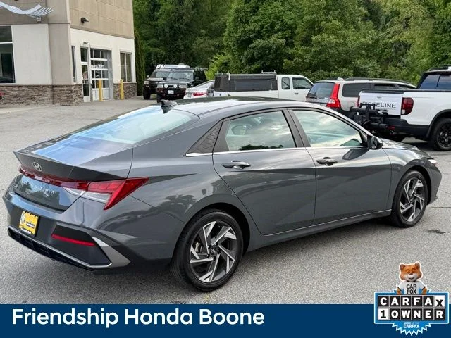 Used 2024 Gray Hyundai SEL image 6