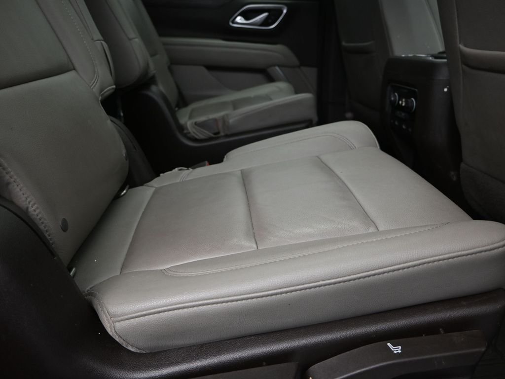 Used 2021 White Chevrolet LT image 23