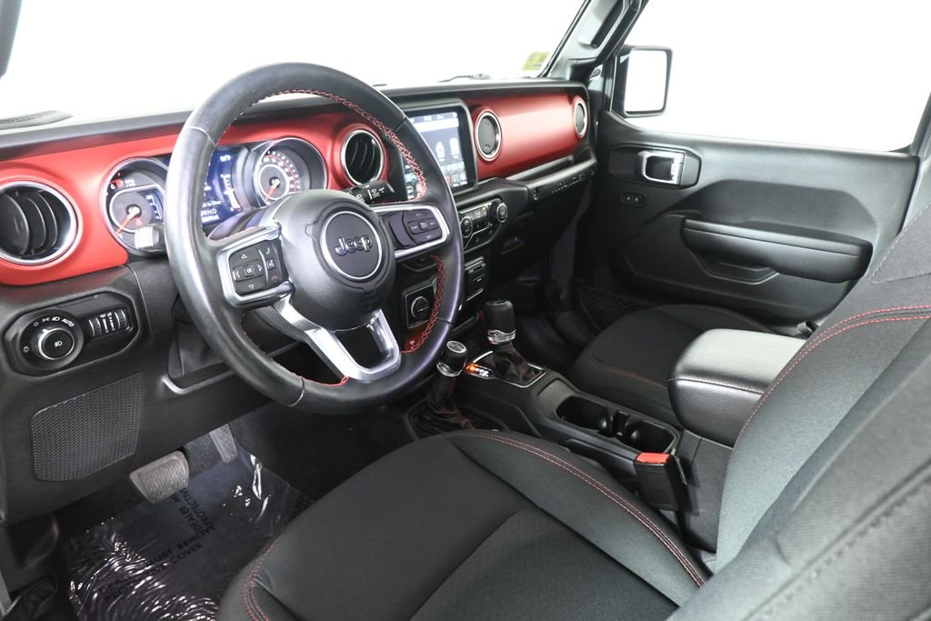 Used 2021 Gray Jeep Rubicon image 15
