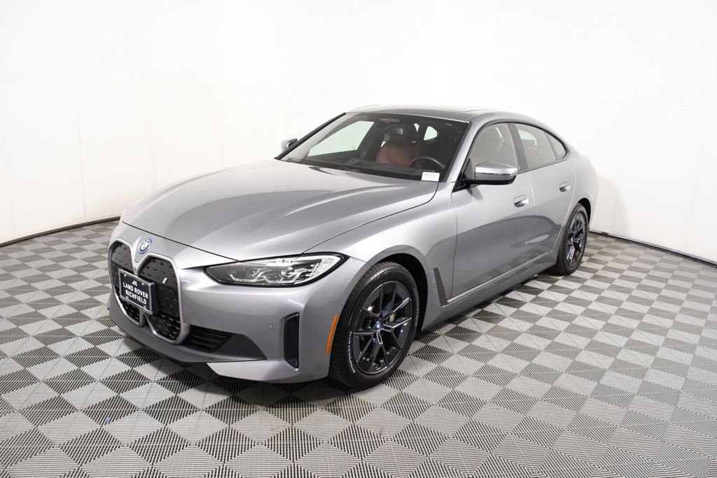 2023 BMW i4 eDrive35's photo