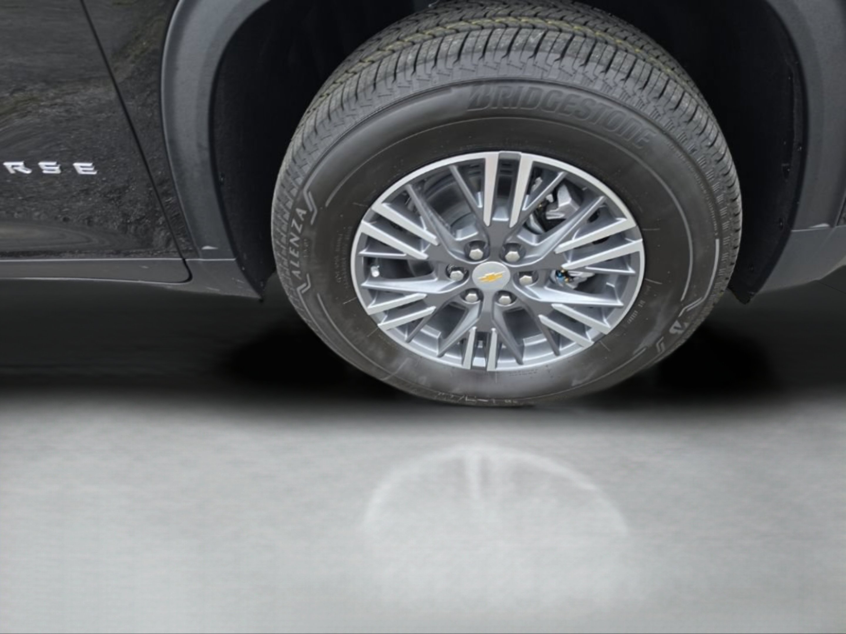 2026 Chevrolet Traverse LT - Photo 29