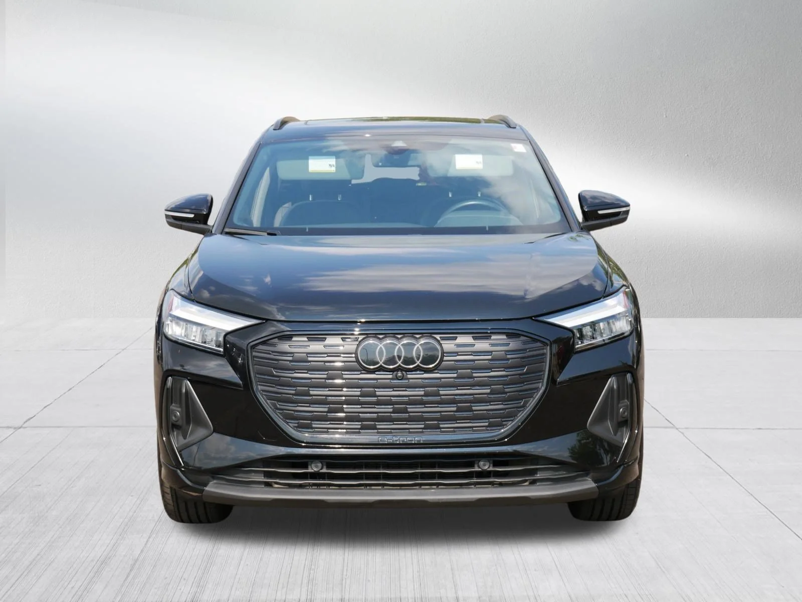 Used 2024 Audi Q4 e-tron Premium Plus with VIN WA1L2BFZ7RP006305 for sale in St. Louis Park, MN