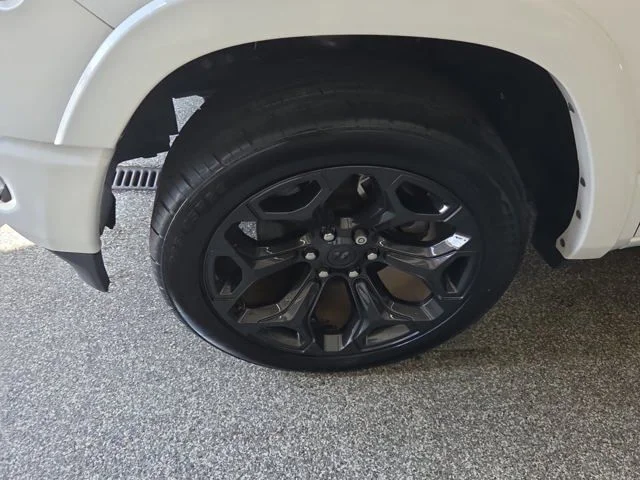 Used 2023 White Ram Limited image 3