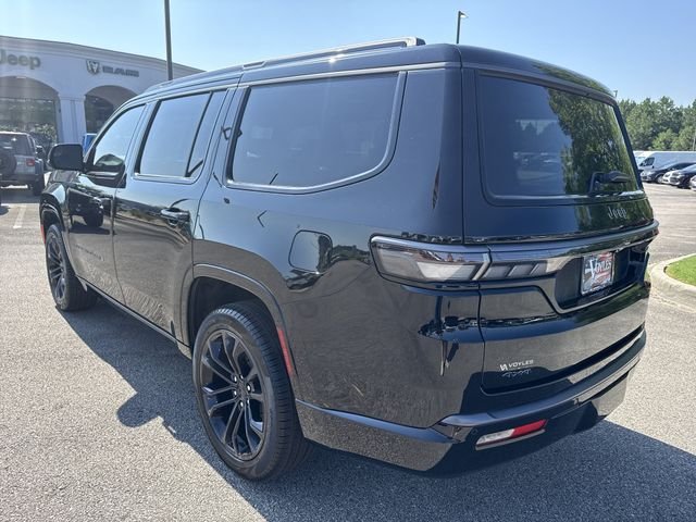New 2026 Black Jeep Summit Reserve image 5