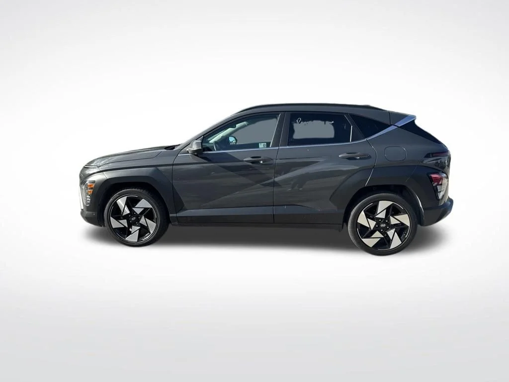 Used 2024 Gray Pearl Hyundai Limited image 8