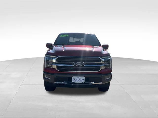 Used 2025  Ford King Ranch image 9