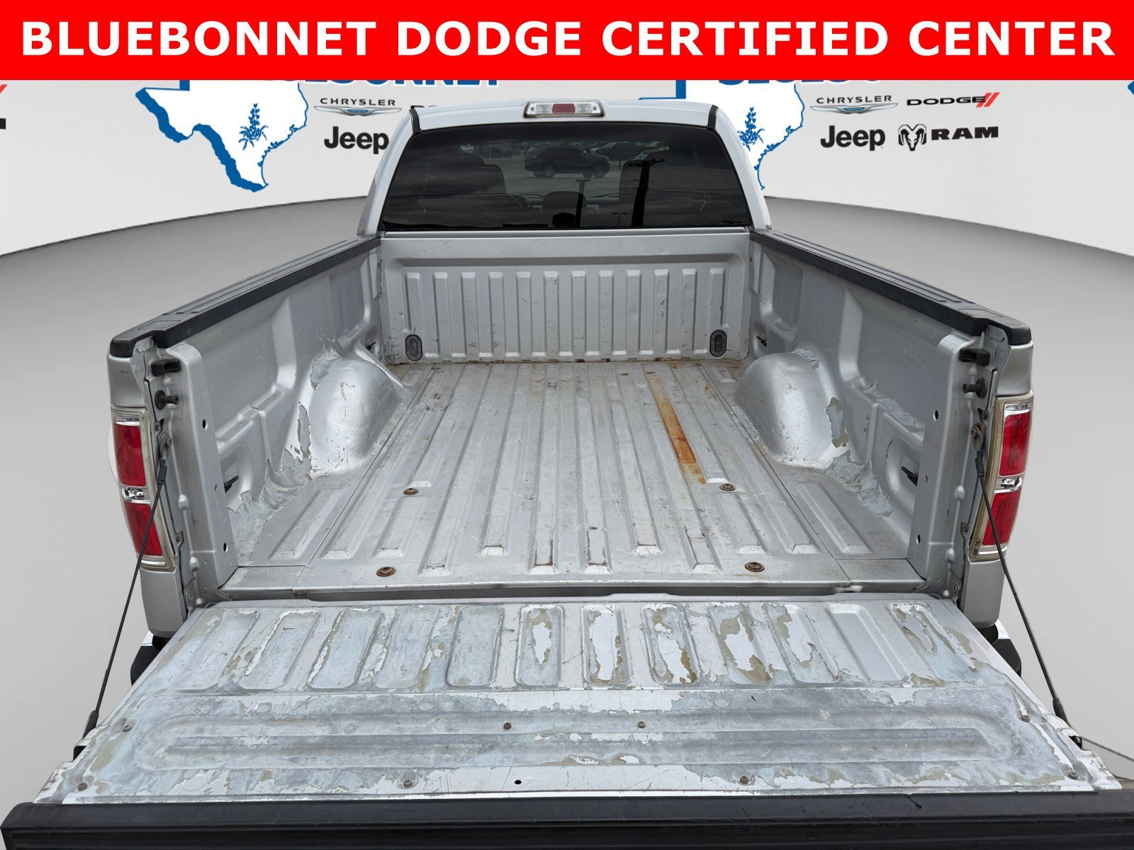 Used 2014 Silver Ford  image 21