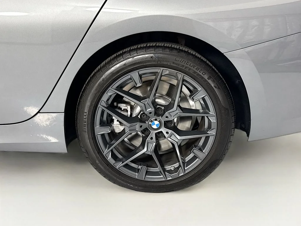 2025 BMW 3 Series 330i - Photo 32