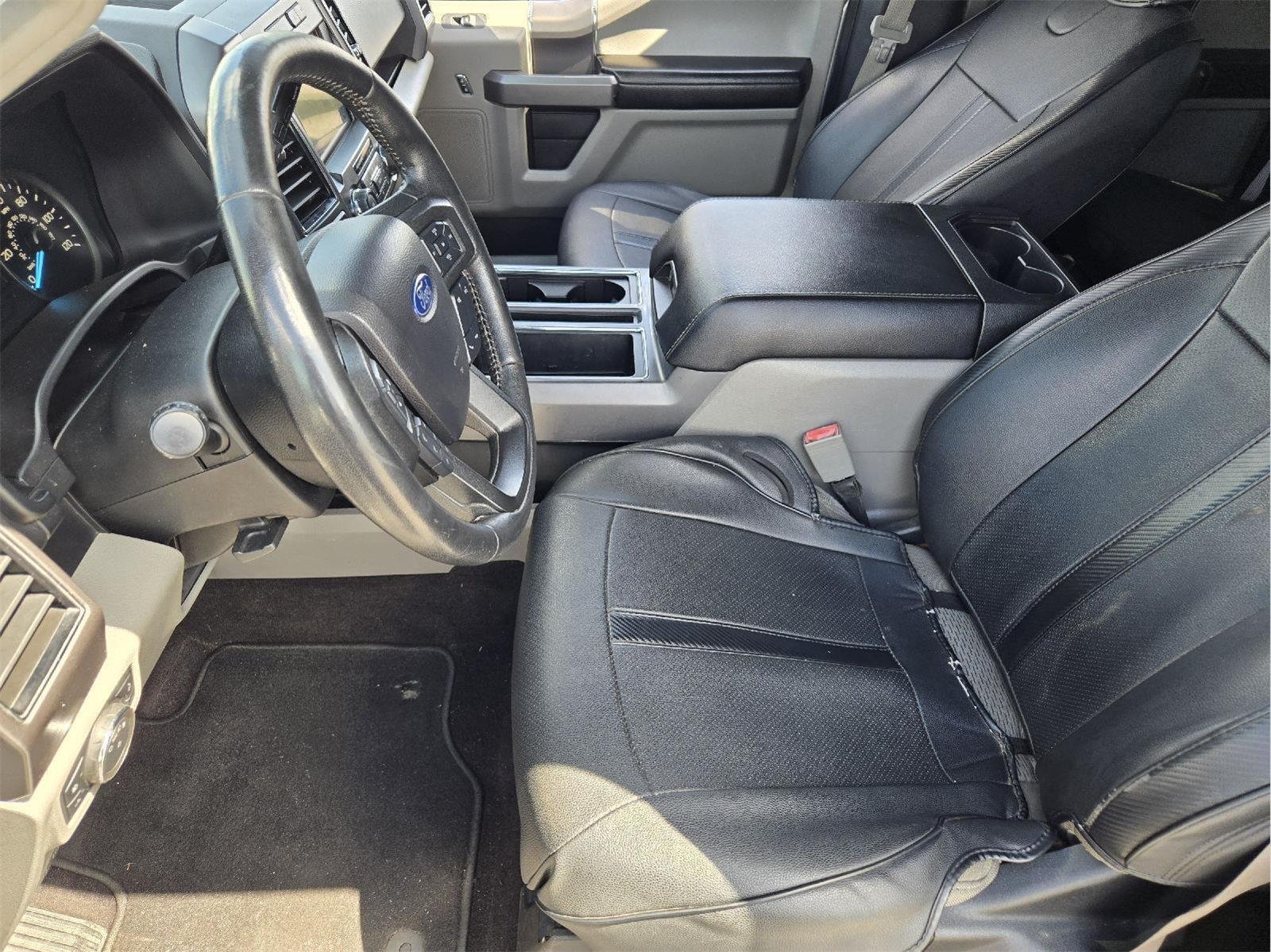 Used 2020 Iconic Silver Ford XLT image 11