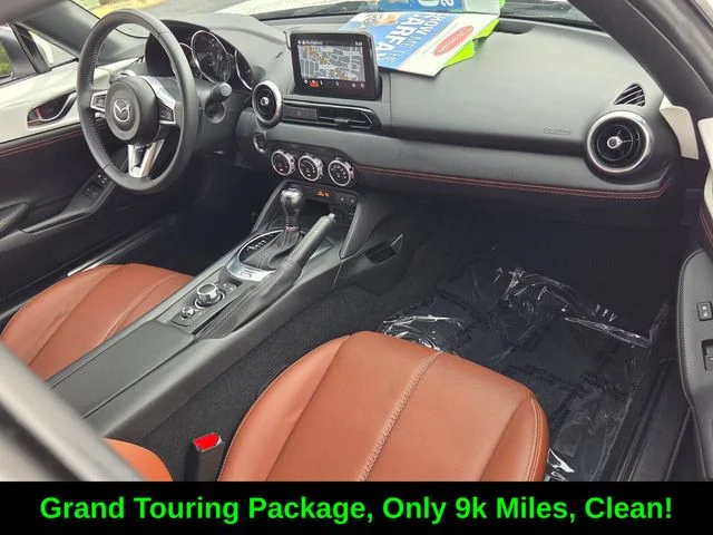 Used 2023 White Mazda Grand Touring image 16