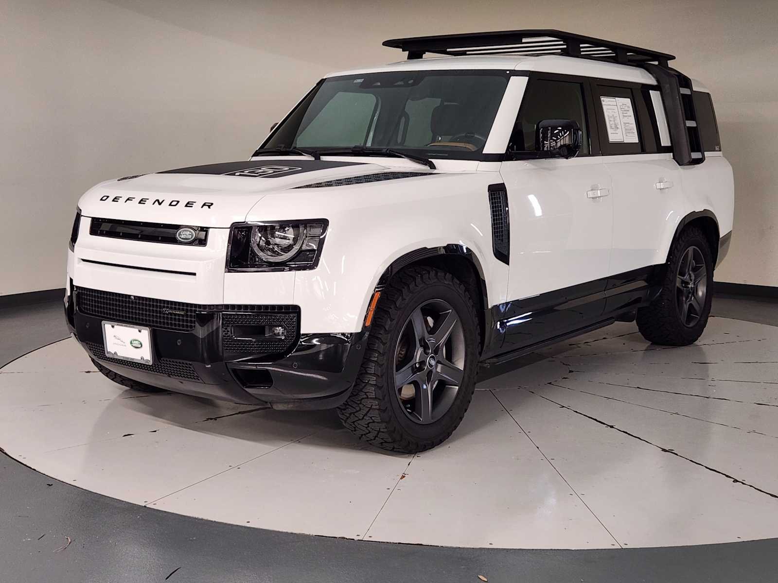Pre-Owned 2023 Land Rover Defender X-Dynamic SE