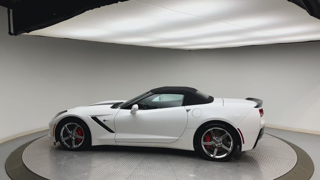 Used 2014 Arctic White Chevrolet Base image 5