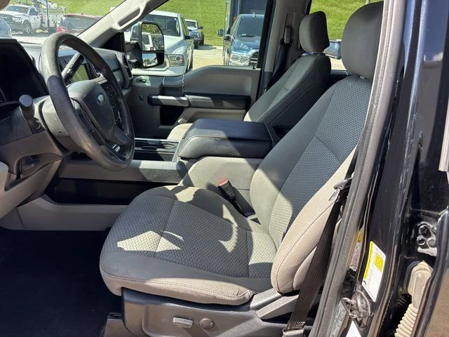 Used 2020 Black Ford XLT image 15