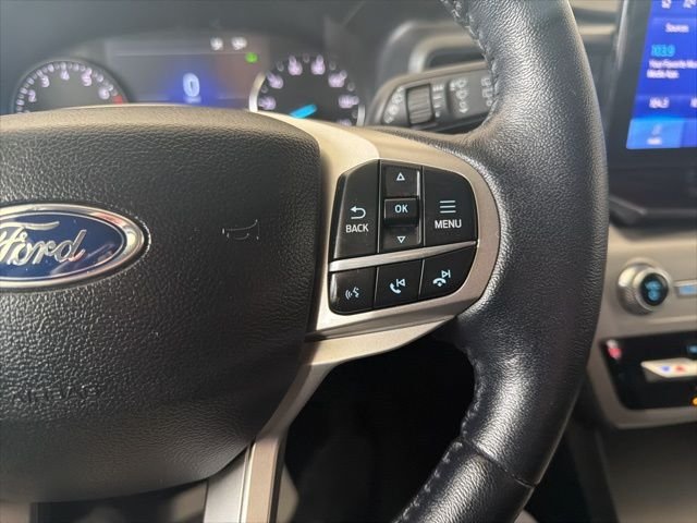 Used 2022 White Ford XLT image 25
