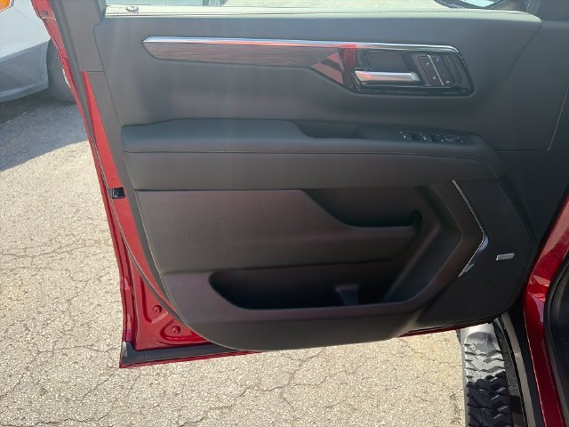 New 2026 Radiant Red Tintcoat Chevrolet Z71 image 10