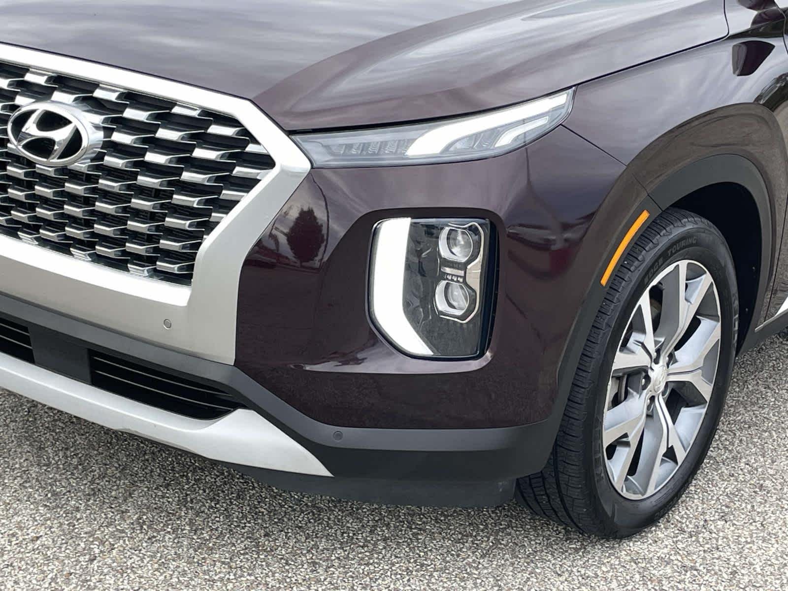 Used 2020 Sierra Burgundy Hyundai SEL image 18