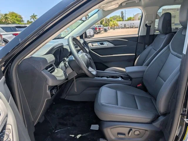 New 2026 Agate Black Metallic Ford Active image 5