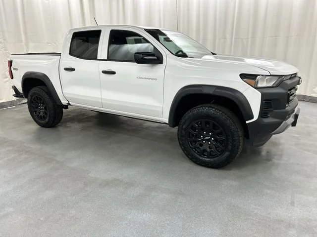2026 Chevrolet Colorado Trail Boss Crew Cab Short Box 4WD's photo