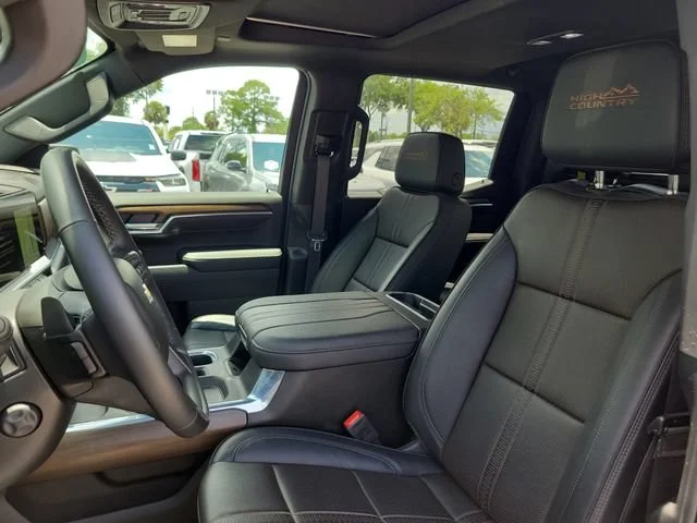 2025 Chevrolet Silverado 1500 High Country - Photo 22
