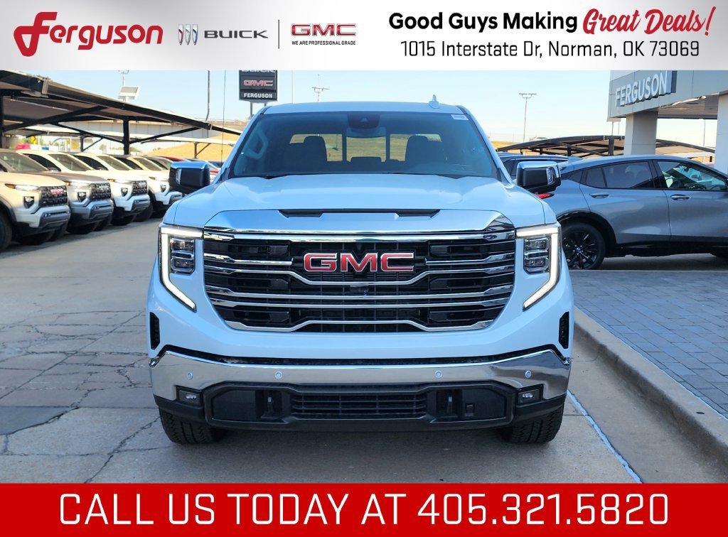 2026 GMC Sierra 1500 SLT - Photo 9