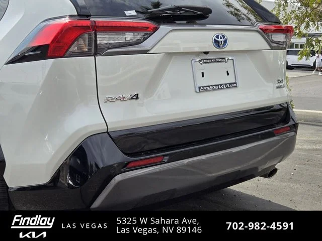 Used 2021 White Toyota XSE image 7