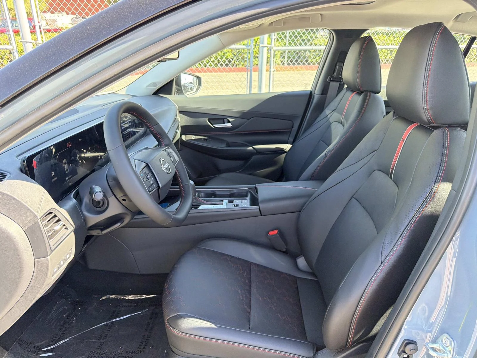 New 2027 Atlantic Gray Metallic/Super Black Nissan SR image 23