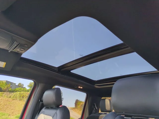 Used 2020 Red Ford Raptor image 27