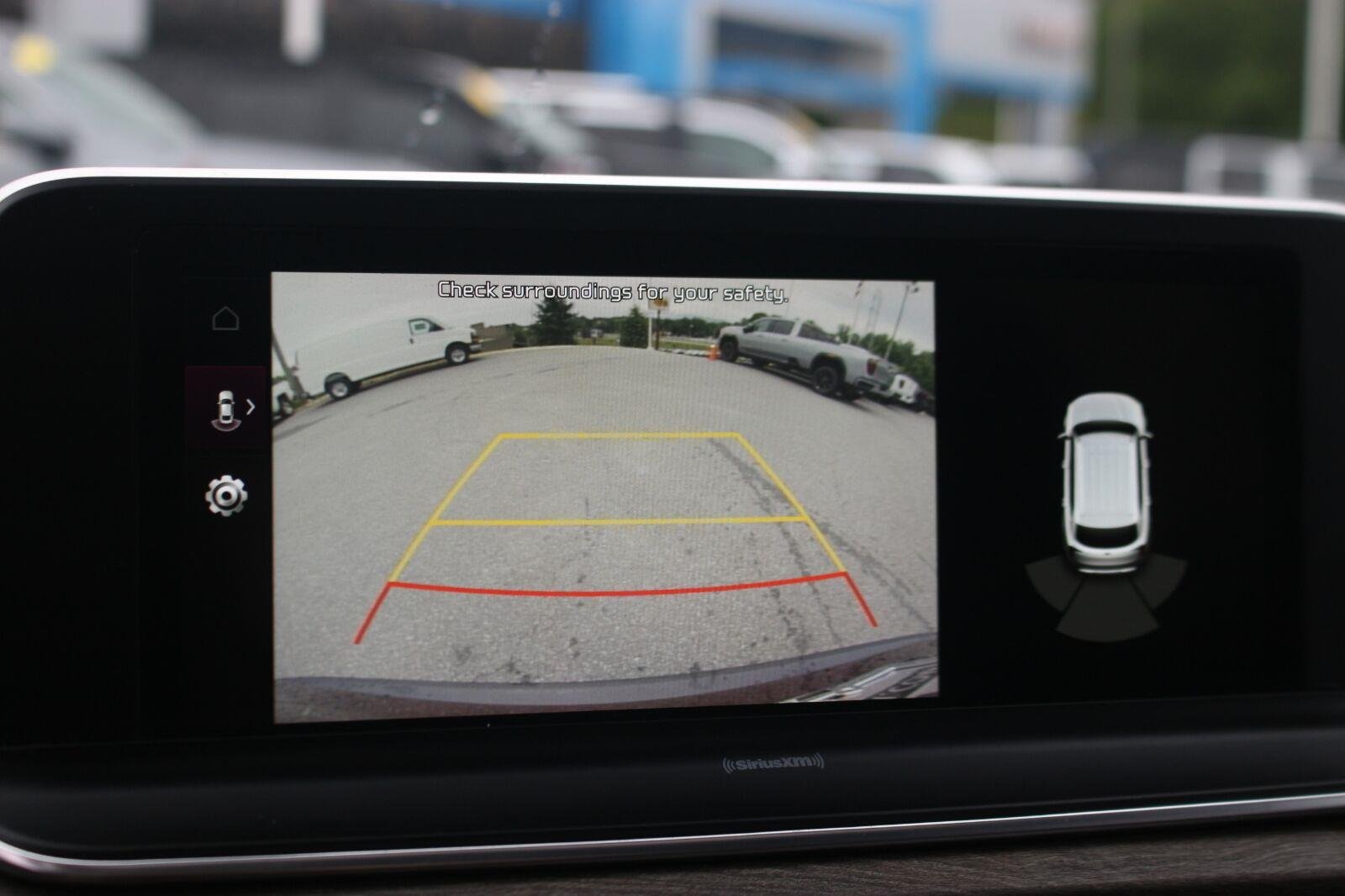 Used 2022 Red Kia EX image 24
