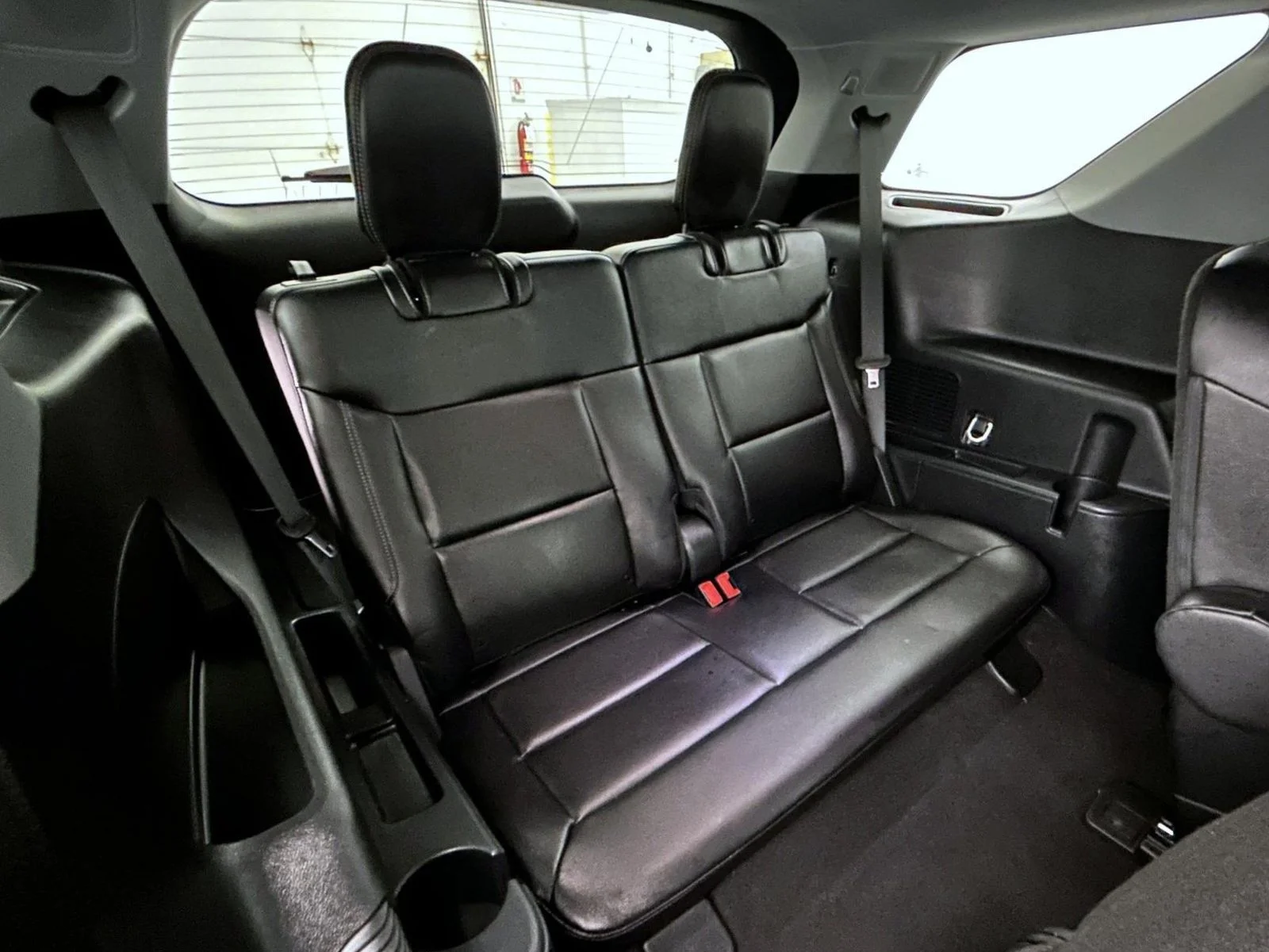Used 2024 Silver Ford Limited image 19