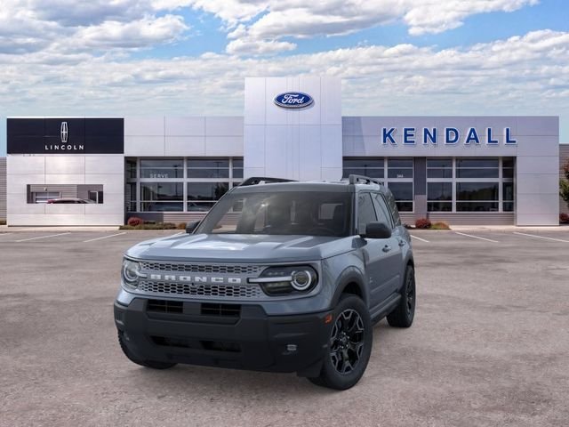 New 2026 Azure Gray Metallic Ford Outer Banks image 2